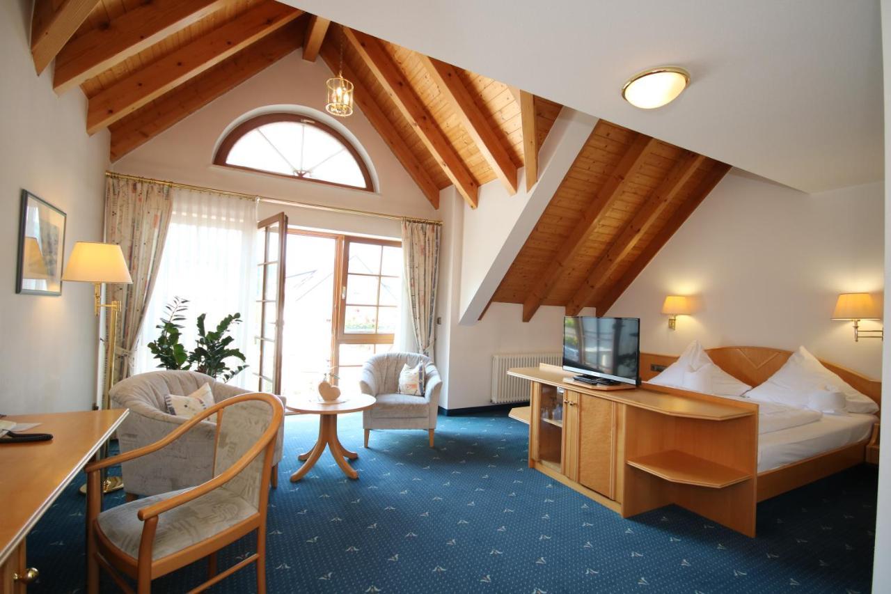 Hotel-Restaurant Hirsch Berghaupten Eksteriør billede