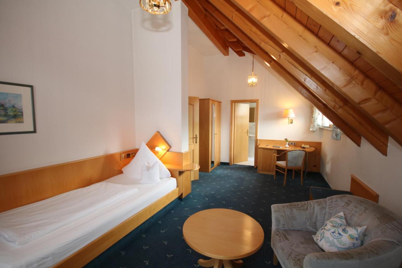 Hotel-Restaurant Hirsch Berghaupten Eksteriør billede